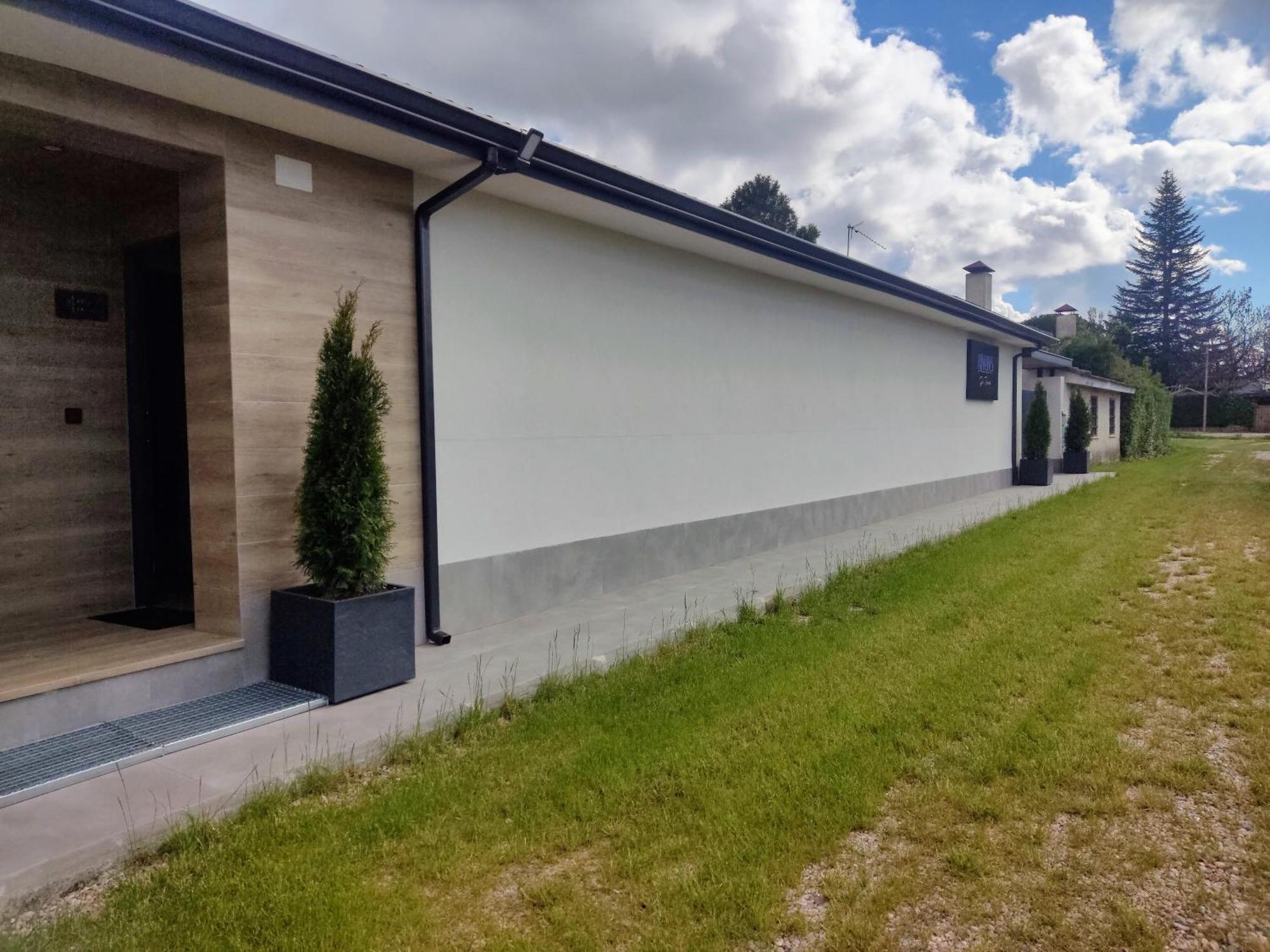 Rincones De Riaza Solo Adultos Pensionat Eksteriør billede